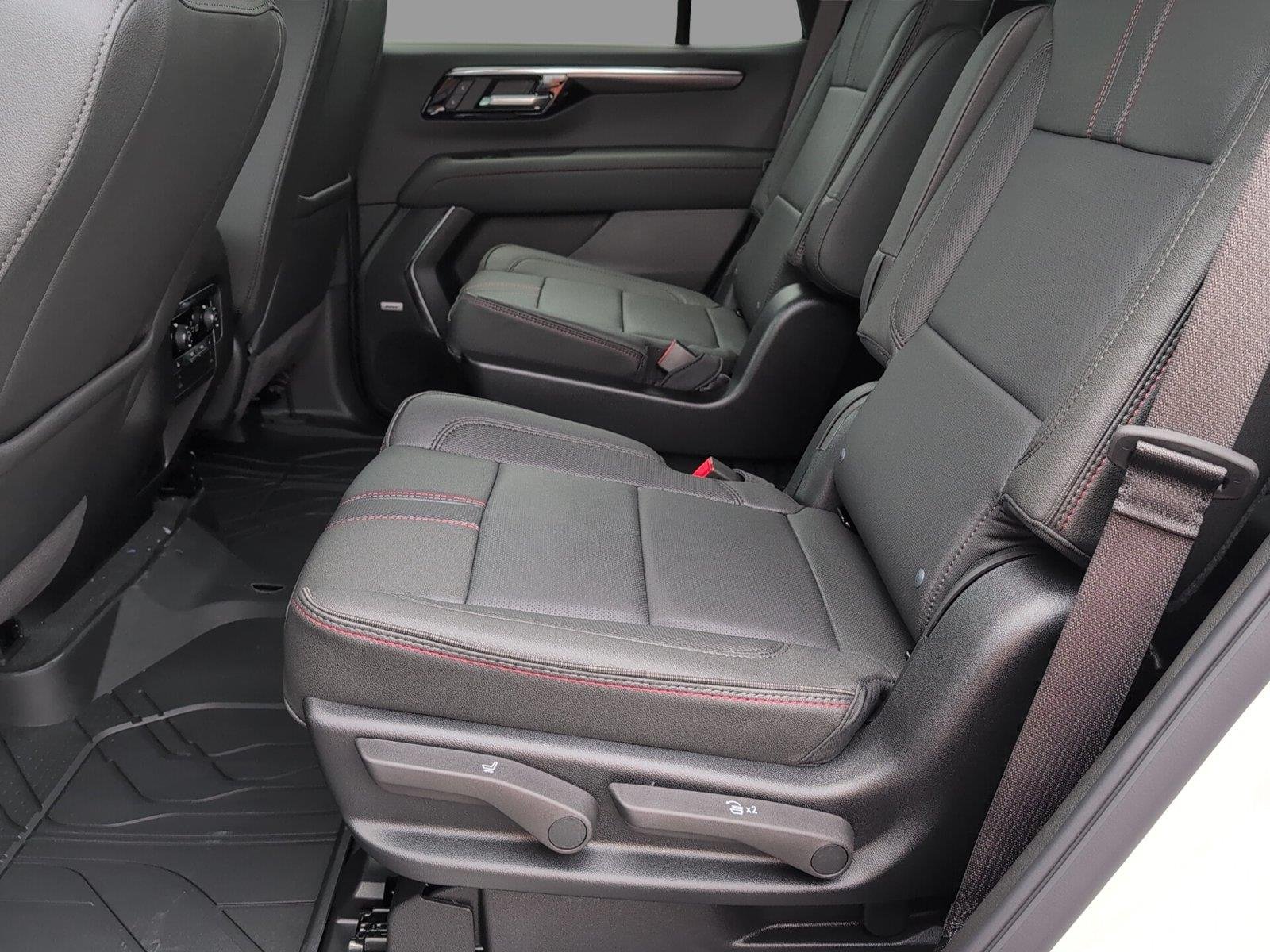2026 Chevrolet Tahoe RST - Photo 33