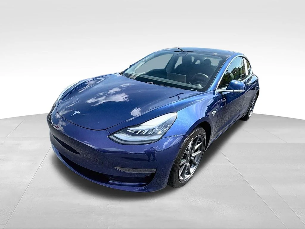 Used 2019 Blue Tesla Long Range image 4
