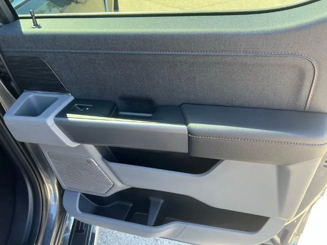 New 2026 Carbonized Gray Metallic Ford Lariat® image 55