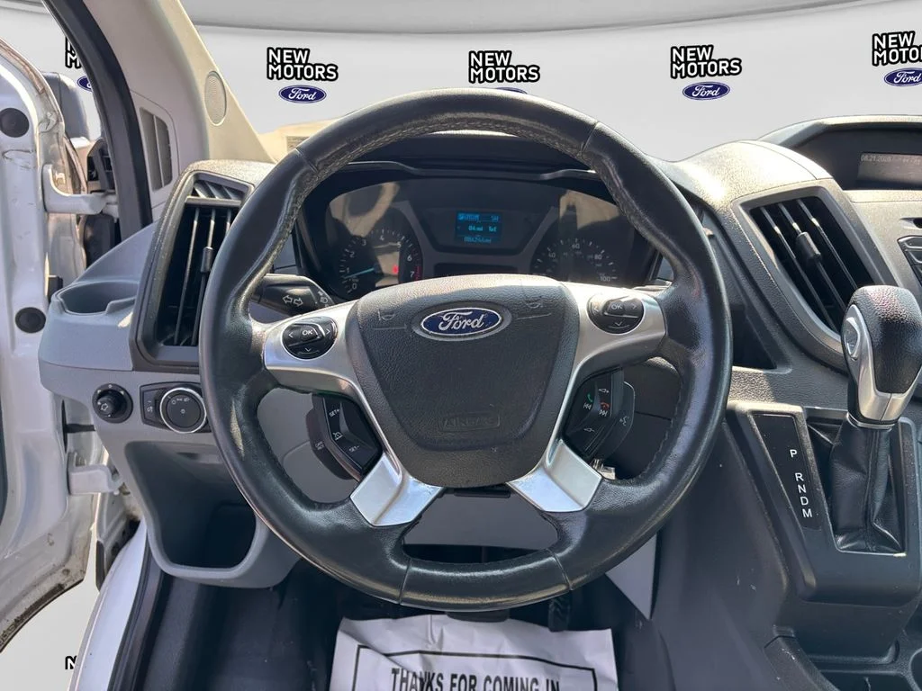 Used 2015 Oxford White Ford Base image 12