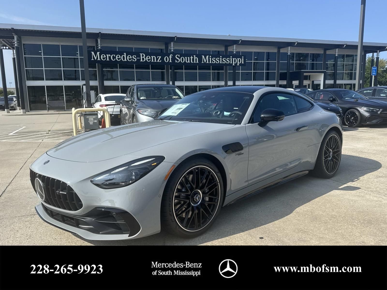2026 Mercedes-Benz AMG GT 43's photo