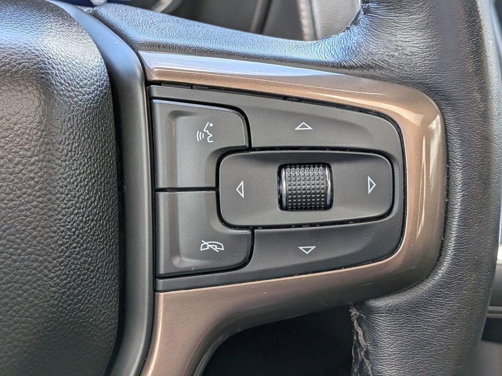 Used 2022 Beige Chevrolet High Country image 30
