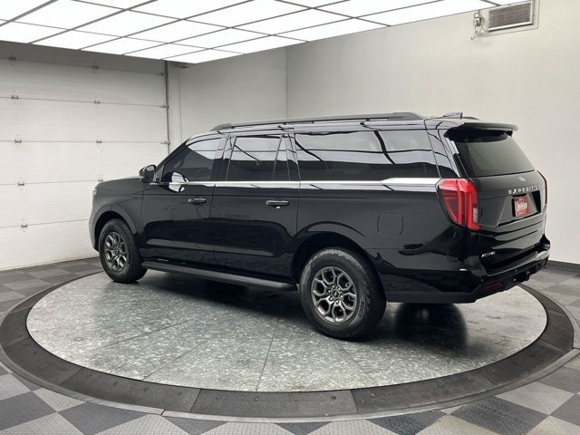 Used 2026 Agate Black Metallic Ford Active image 36