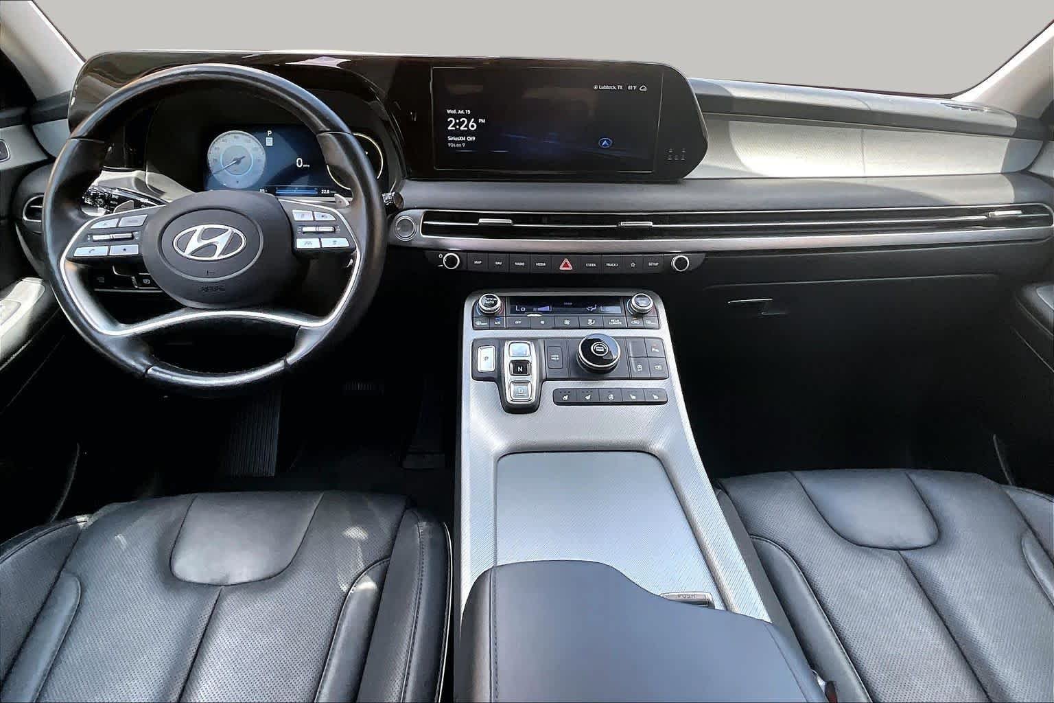 Used 2025 Typhoon Silver Hyundai SEL Premium 7P image 15
