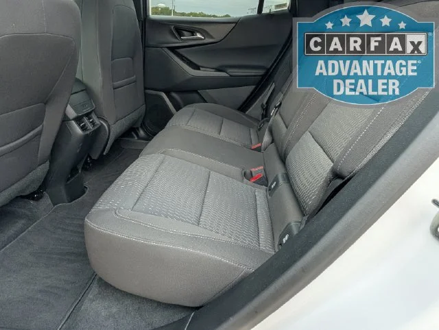 Used 2026 Summit White Chevrolet LT image 25