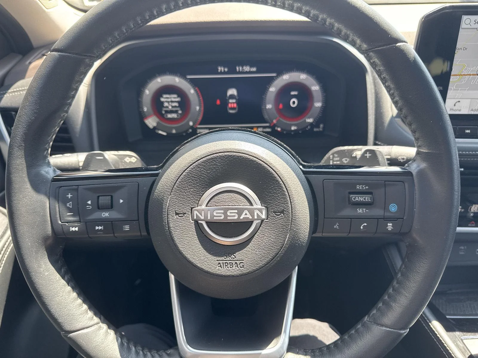 Used 2023 Sunset Drift Chromaflair/Super Black Nissan Platinum image 14