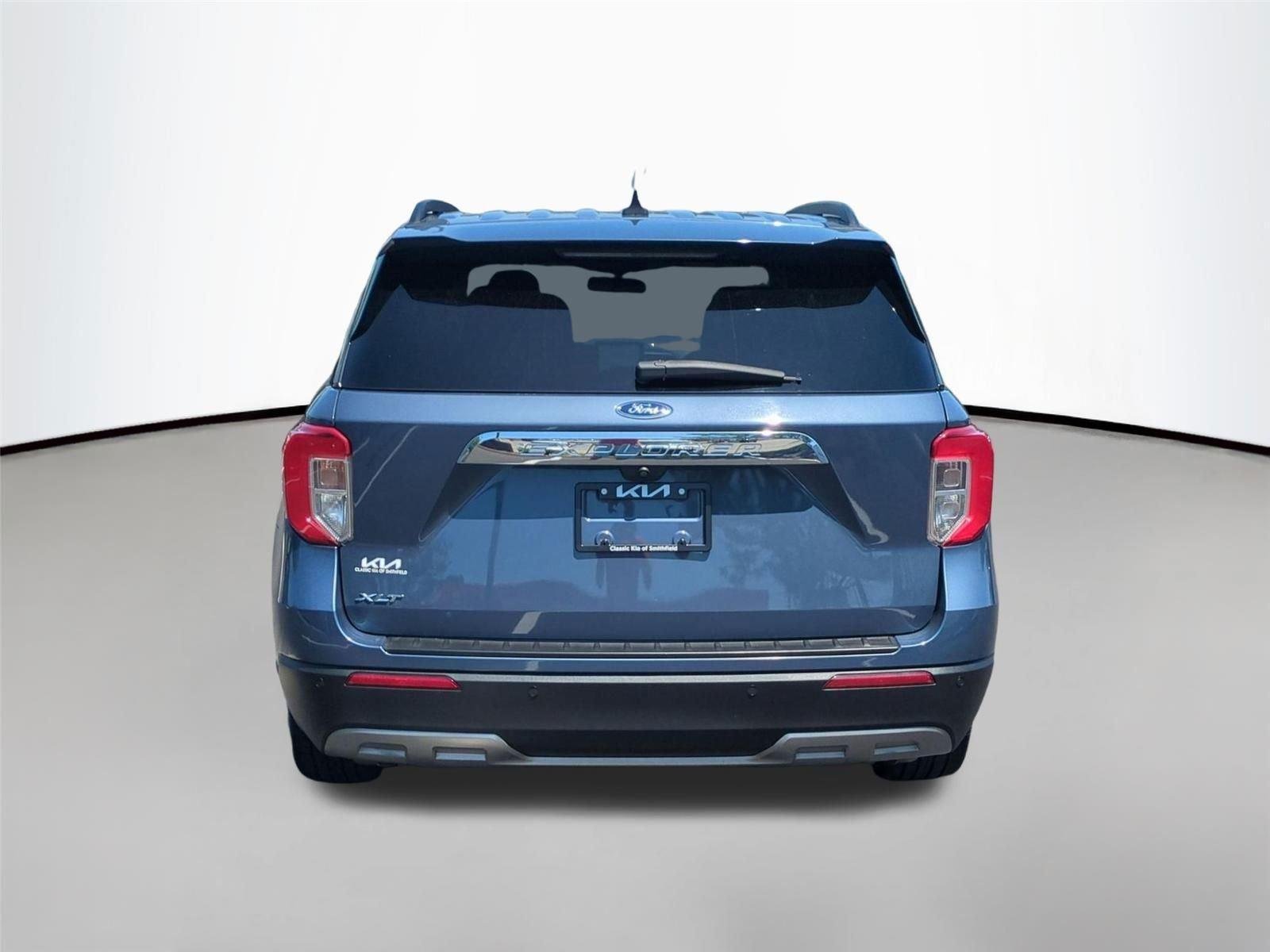 Used 2021 Infinite Blue Metallic Tinted Clearcoat Ford XLT image 11