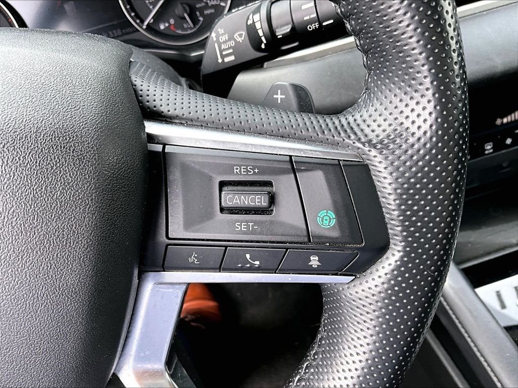 Used 2024 Gray Mitsubishi SE Black Edition image 24