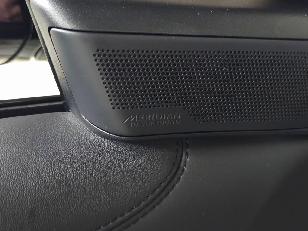 2025 LAND ROVER RANGE ROVER - Image 16