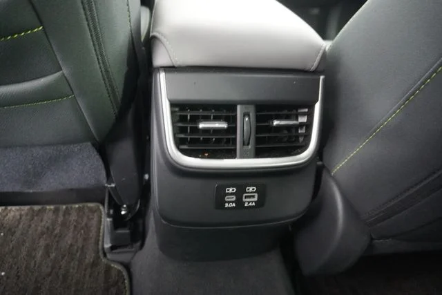 Certified Used 2025 White Subaru Onyx Edition image 33