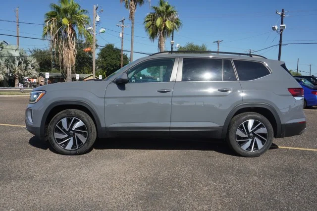2026 Volkswagen Atlas SE w/Tech - Photo 13
