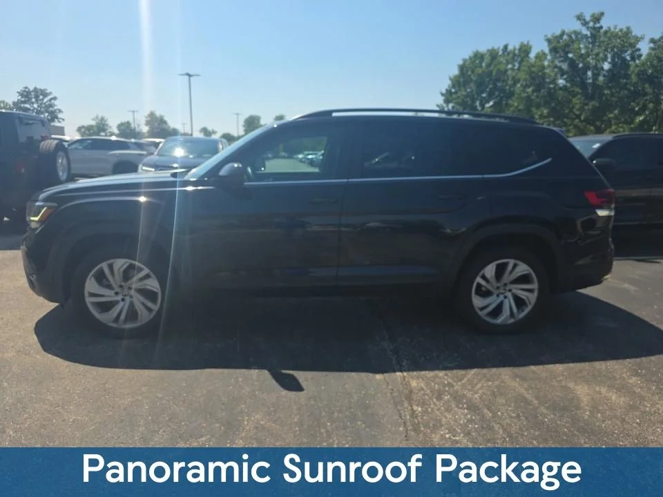 Used 2023 Black Volkswagen 3.6L V6 SE w/Technology image 7