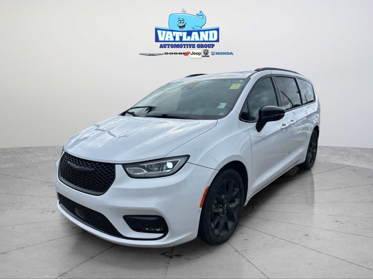 2024 Chrysler Pacifica