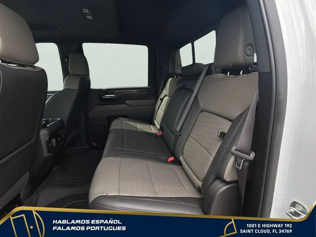 Used 2024 Summit White Chevrolet ZR2 image 30