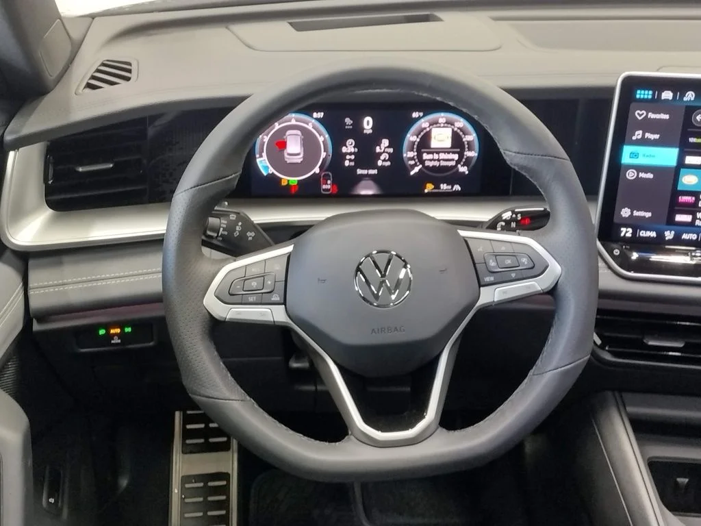 New 2026 White Volkswagen SE R-Line Black image 37
