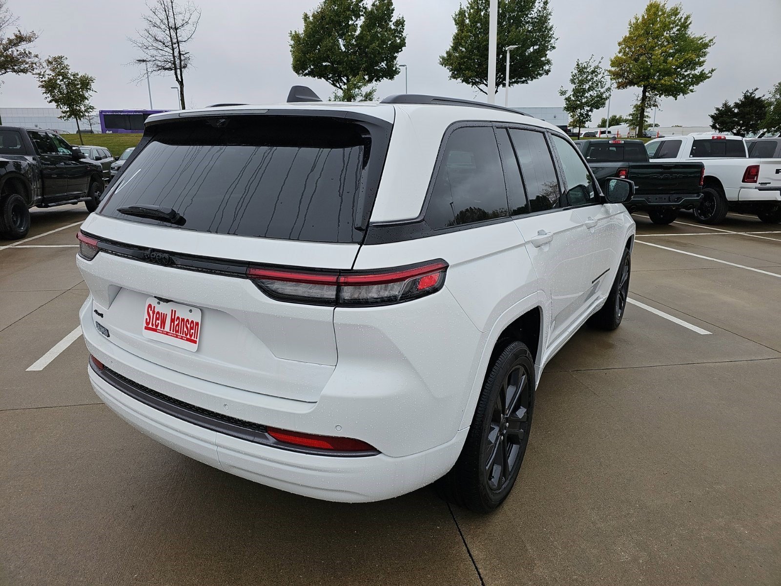 New 2027 Bright White Clearcoat Jeep Limited Reserve image 5