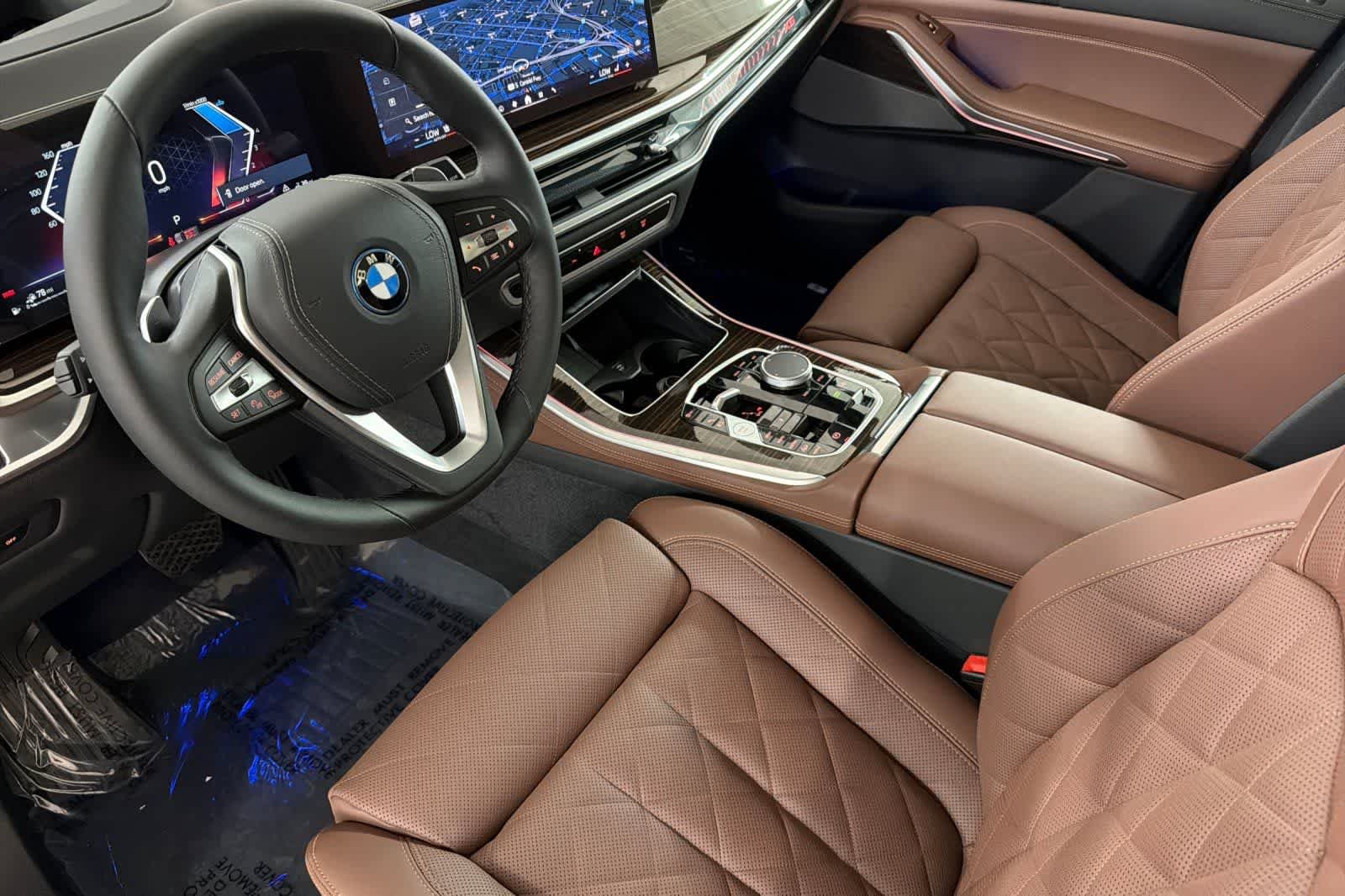 New 2026 Manhattan Green Metallic BMW xDrive50e image 11