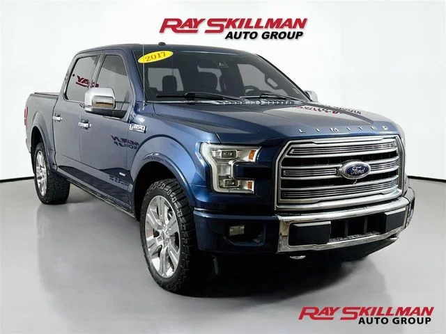Used 2017 Blue Ford Limited image 1