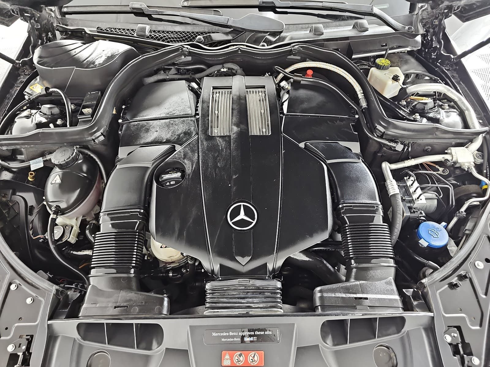 Used 2016 Black Mercedes-Benz E 400 image 13