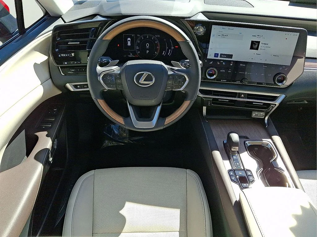 Used 2024 MATADOR RED MICA Lexus 350 Premium image 12