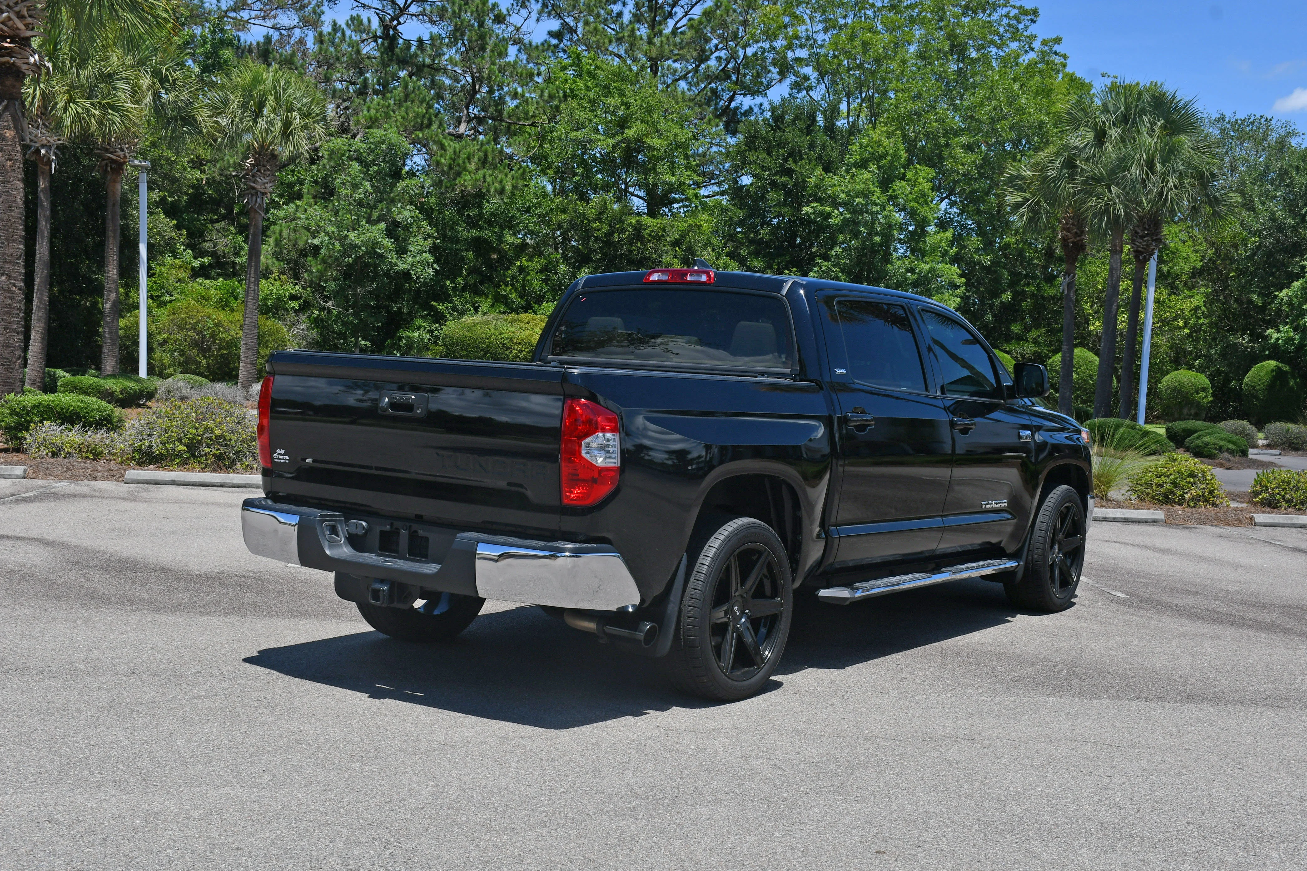 Used 2021 Black Toyota SR5 image 2