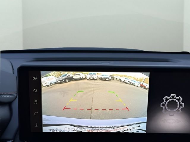 2025 Nissan Altima SR - Photo 22