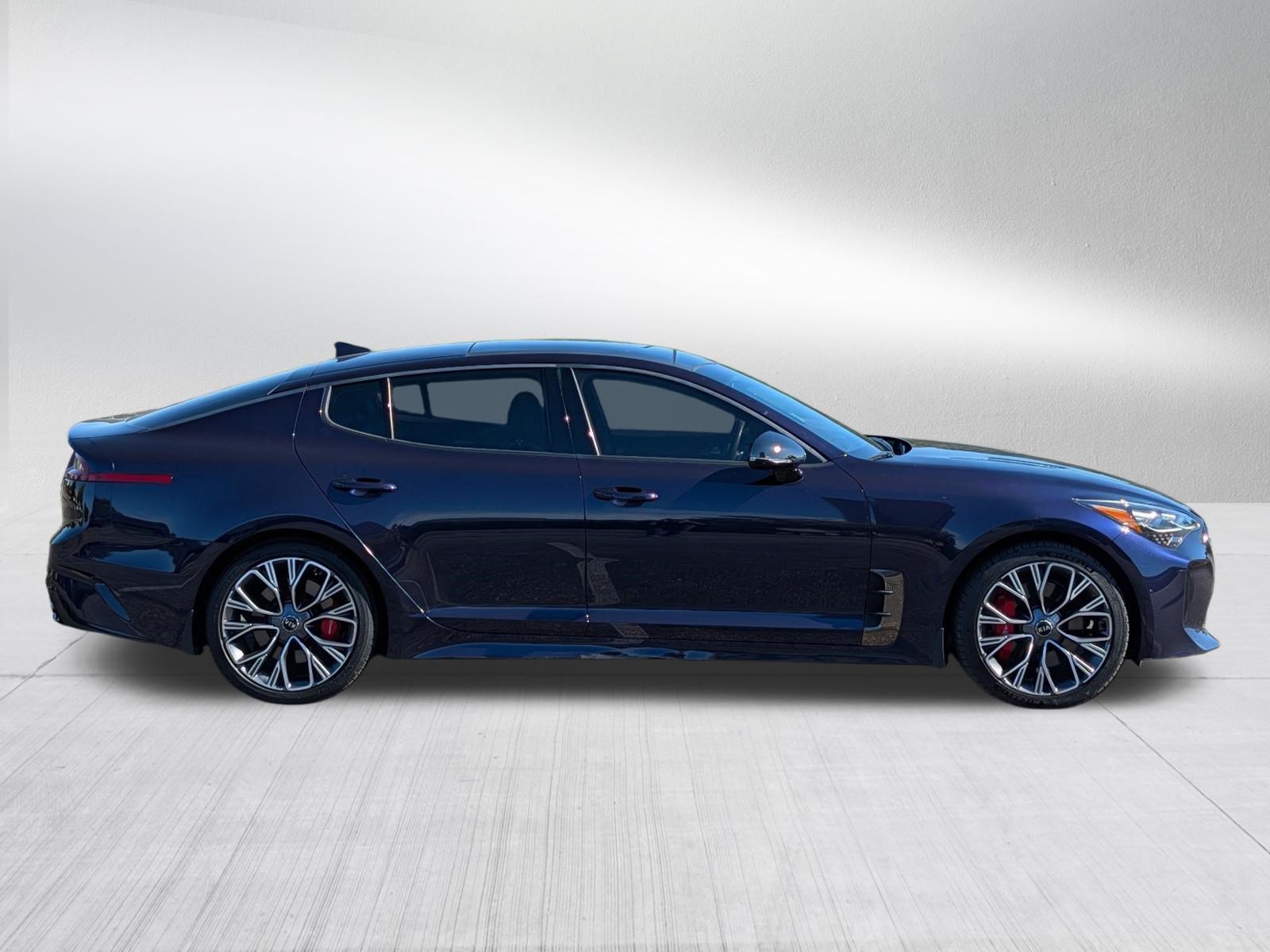 Certified 2020 Kia Stinger GT with VIN KNAE35LC1L6085395 for sale in Bloomington, Minnesota
