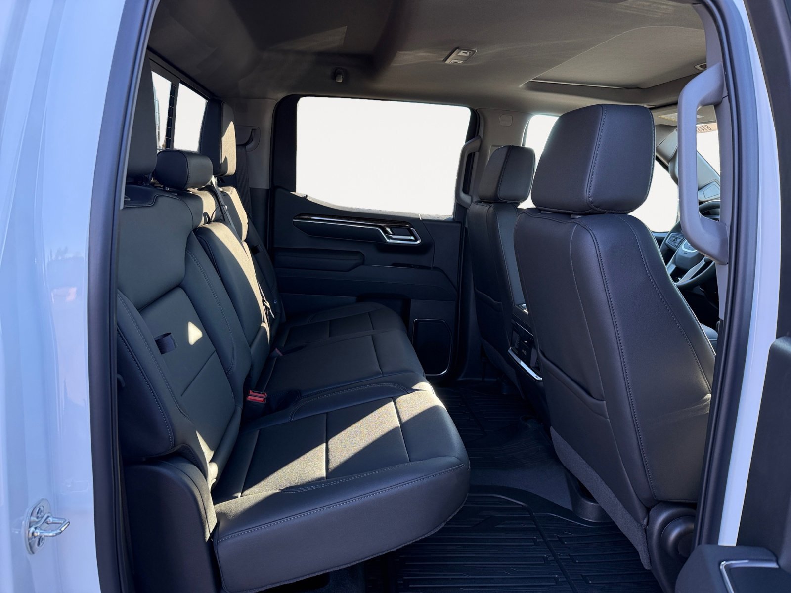 New 2026 Summit White GMC Elevation image 18