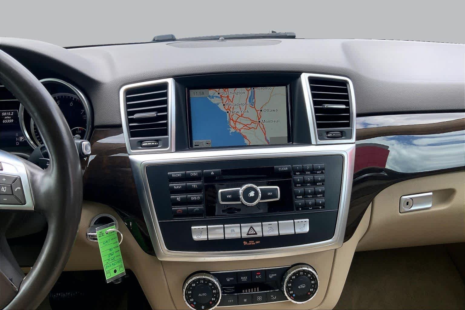 Used 2015 Polar White Mercedes-Benz ML 350 image 7