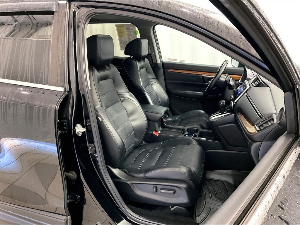 Used 2018 Crystal Black Pearl Honda EX-L image 11