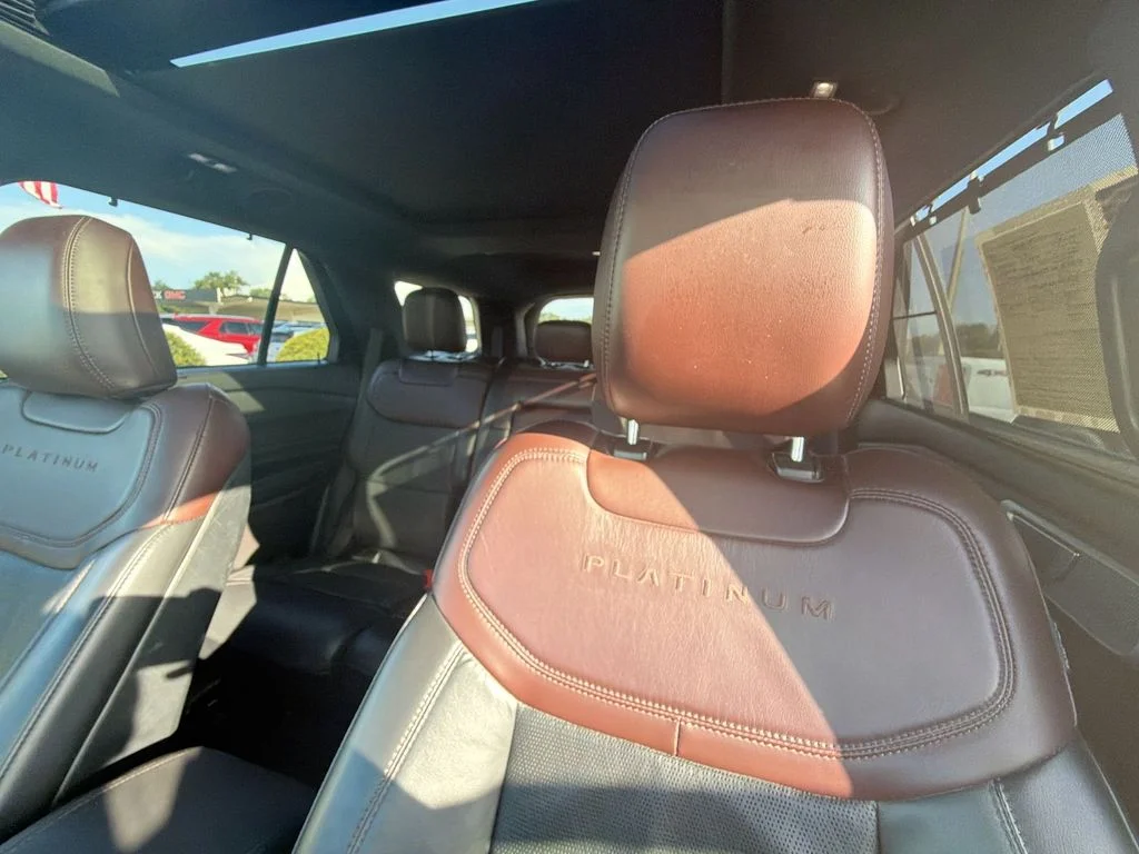 Used 2020 Blue Ford Platinum image 26
