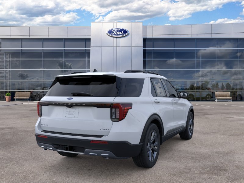 New 2026 Space White Metallic Ford Active image 8