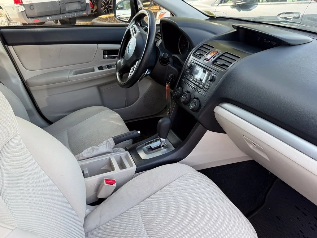 Used 2014 Crystal Black Silica Subaru 2.0i Premium image 26