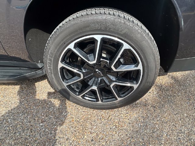 Used 2024 Gray Chevrolet RST image 8