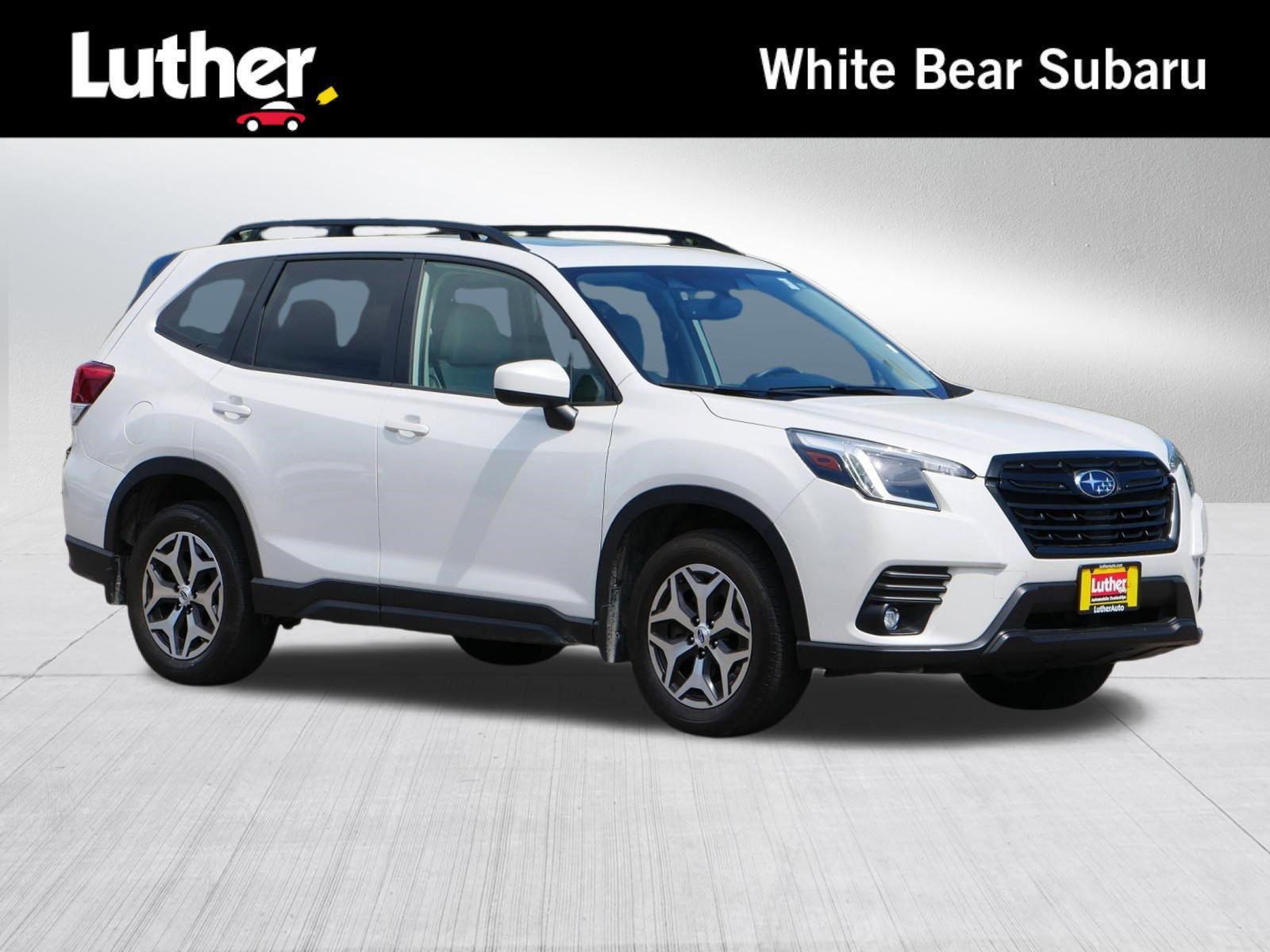 2024 Subaru Forester Premium's photo