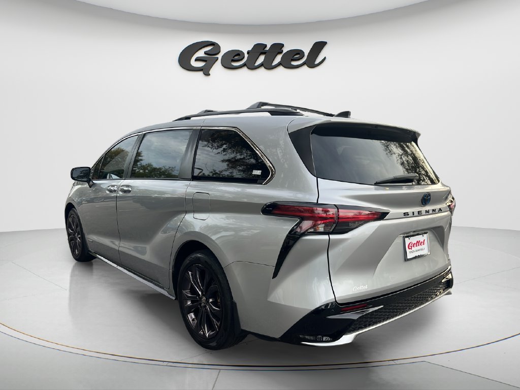 Used 2021 Silver Toyota XSE image 7