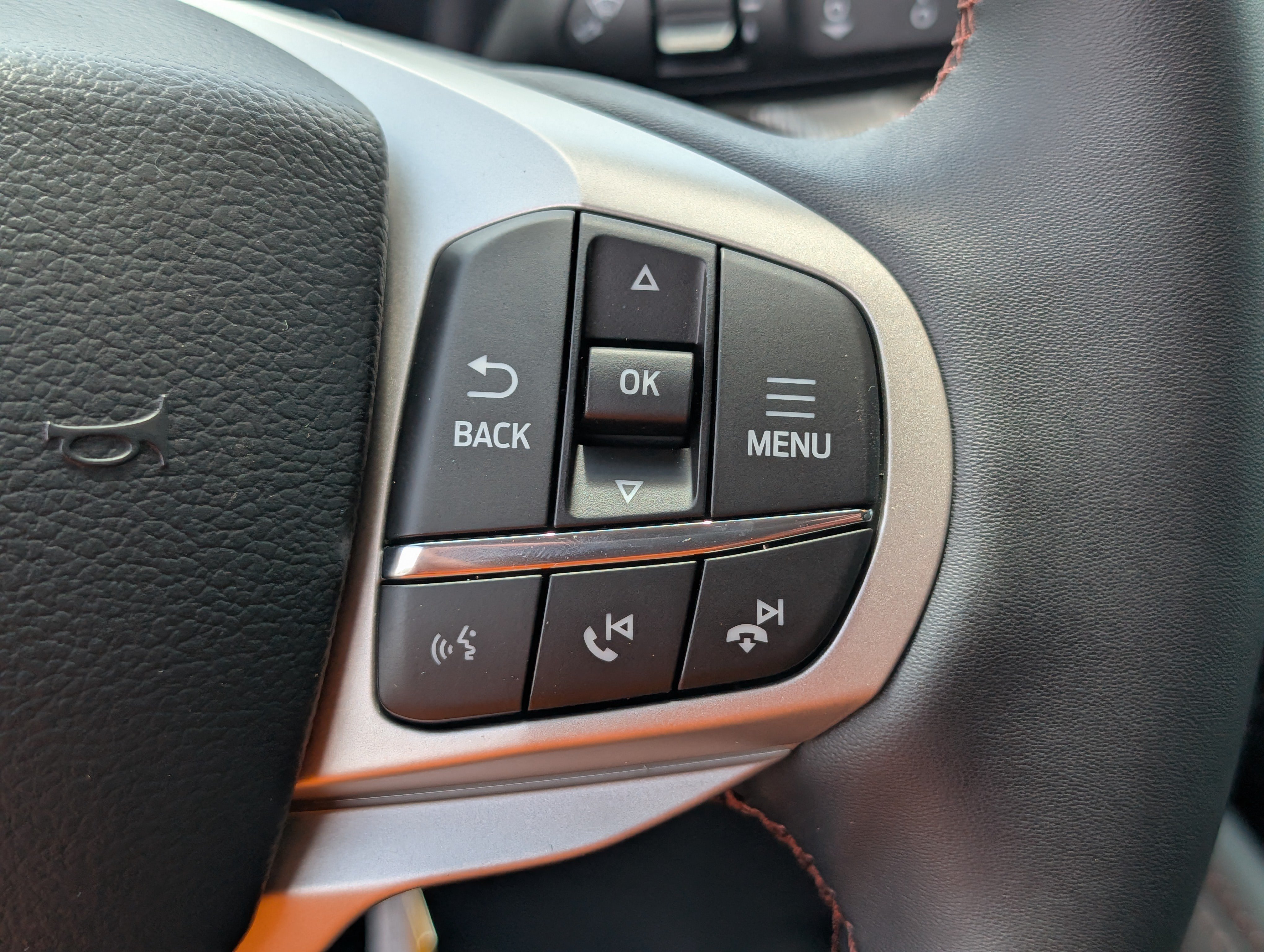 New 2026 Carbonized Gray Metallic FORD Active image 21