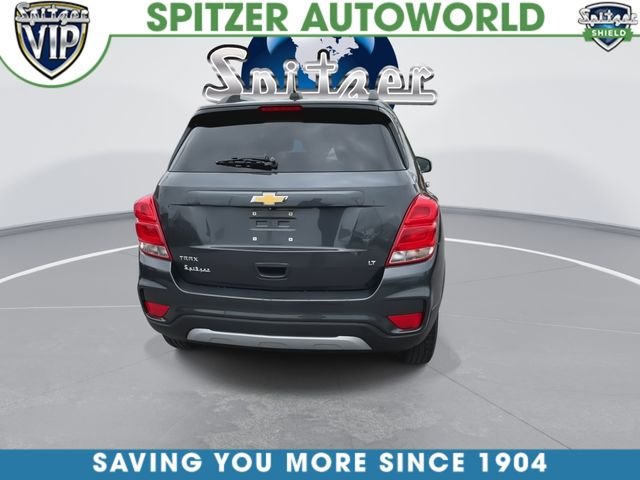 Used 2017 Gray Chevrolet LT image 8