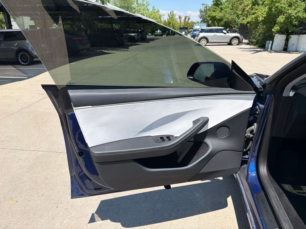 Used 2025 Blue Tesla Long Range image 9