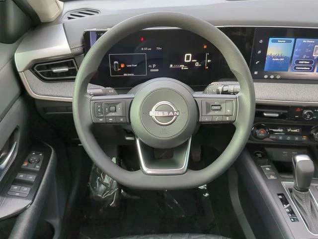 New 2026 Aspen White TriCoat / Super Black Two-tone Nissan SV image 10