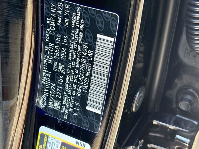 Certified Used 2024 Abyss Black Hyundai SE image 30