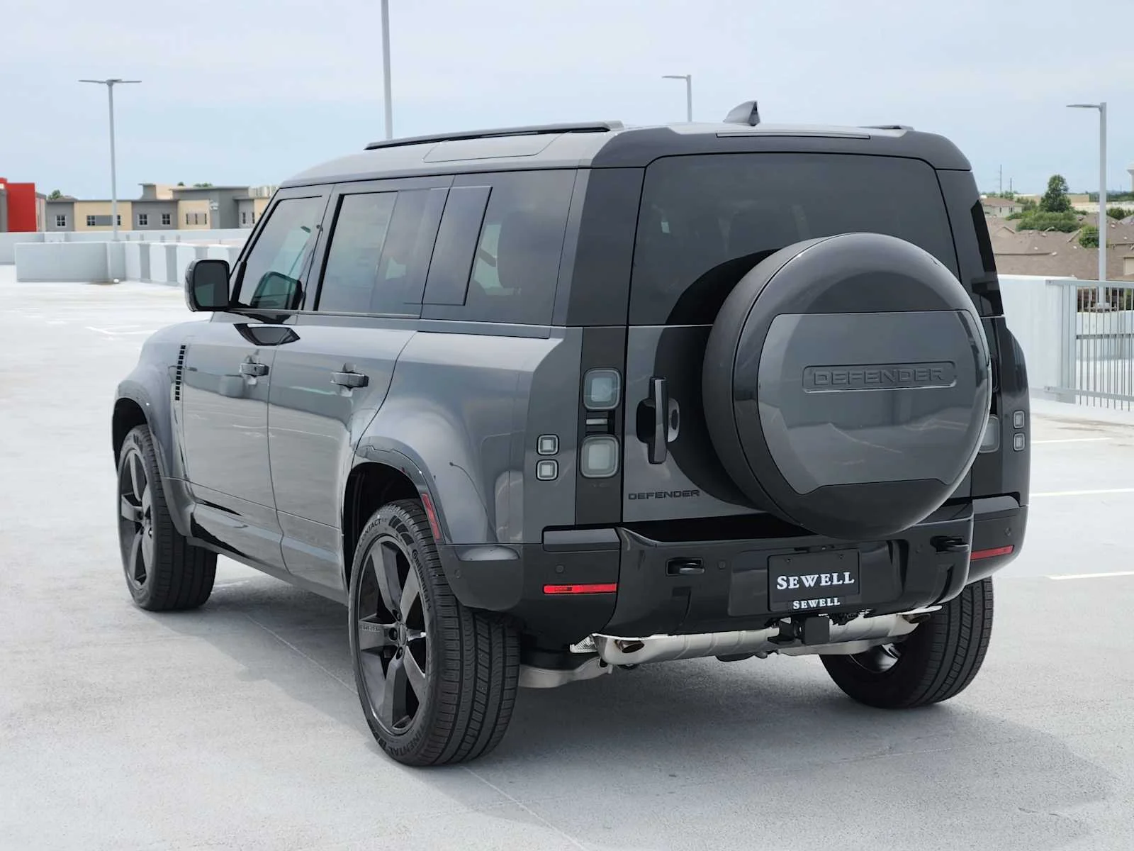 New 2026 Carpathian Grey LAND ROVER X-Dynamic SE image 5