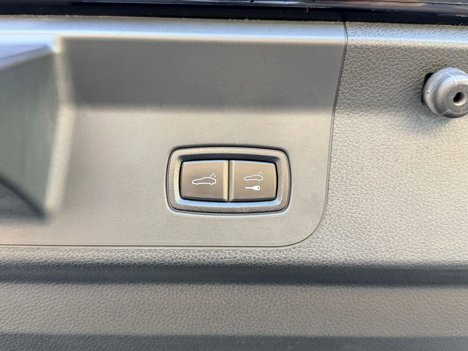 Used 2019 Black Porsche 4 image 17