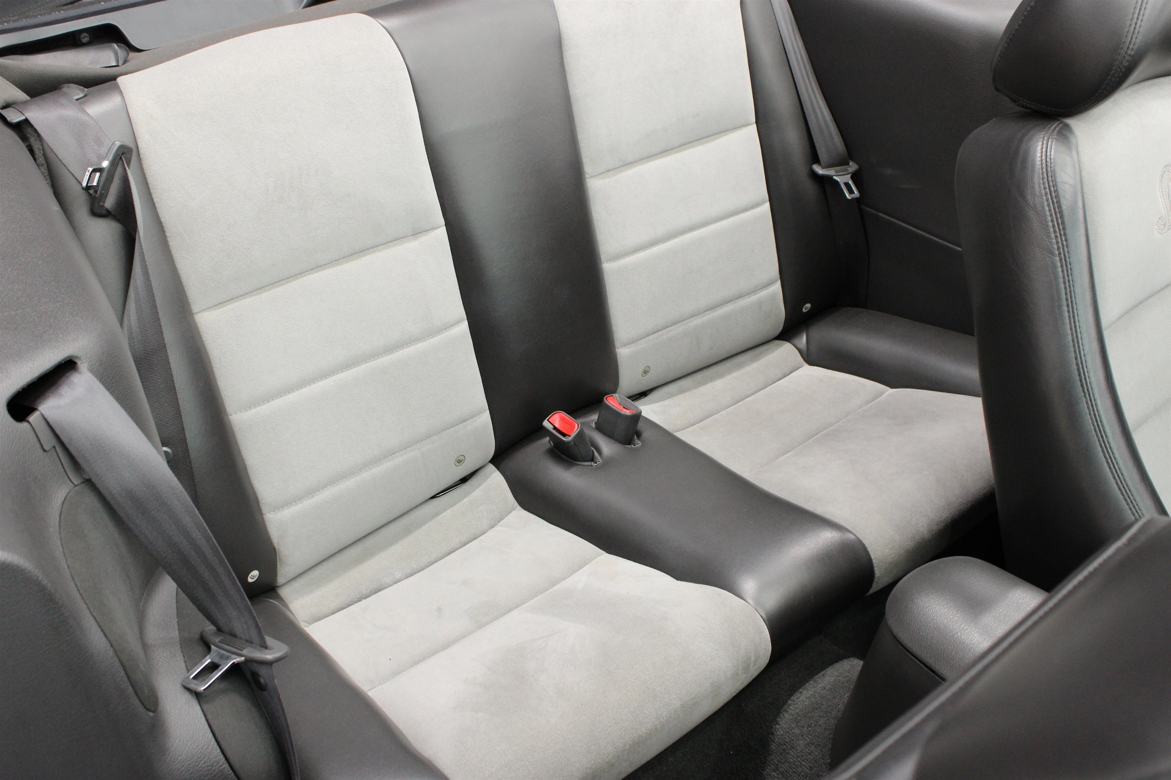 2004 Ford Mustang Cobra SVT - Photo 18