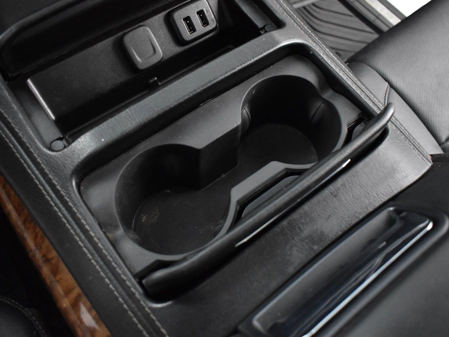 Used 2018 Black Chevrolet Premier image 19