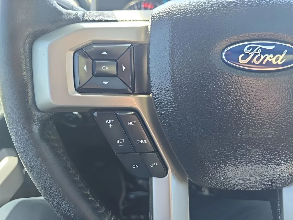 Used 2021 Carbonized Gray Metallic Ford LARIAT image 32