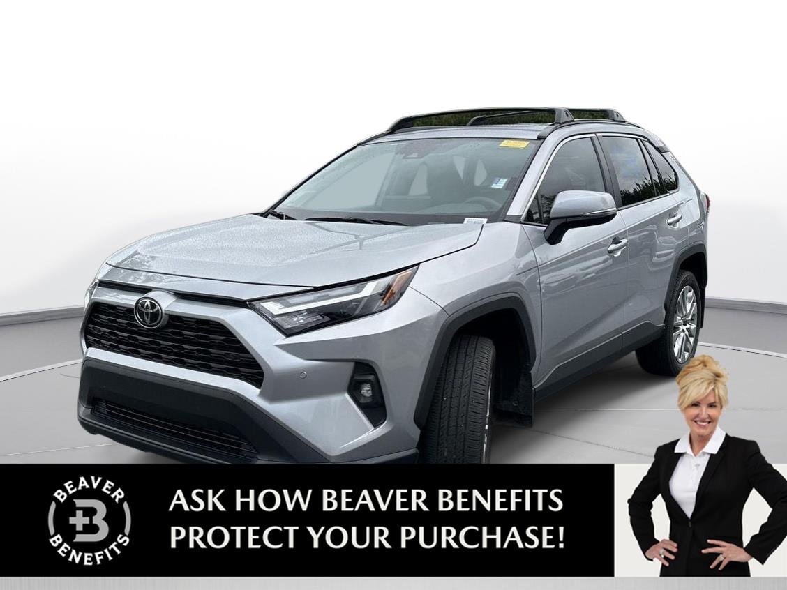 Used 2024 Silver Sky Metallic Toyota XLE Premium image 1