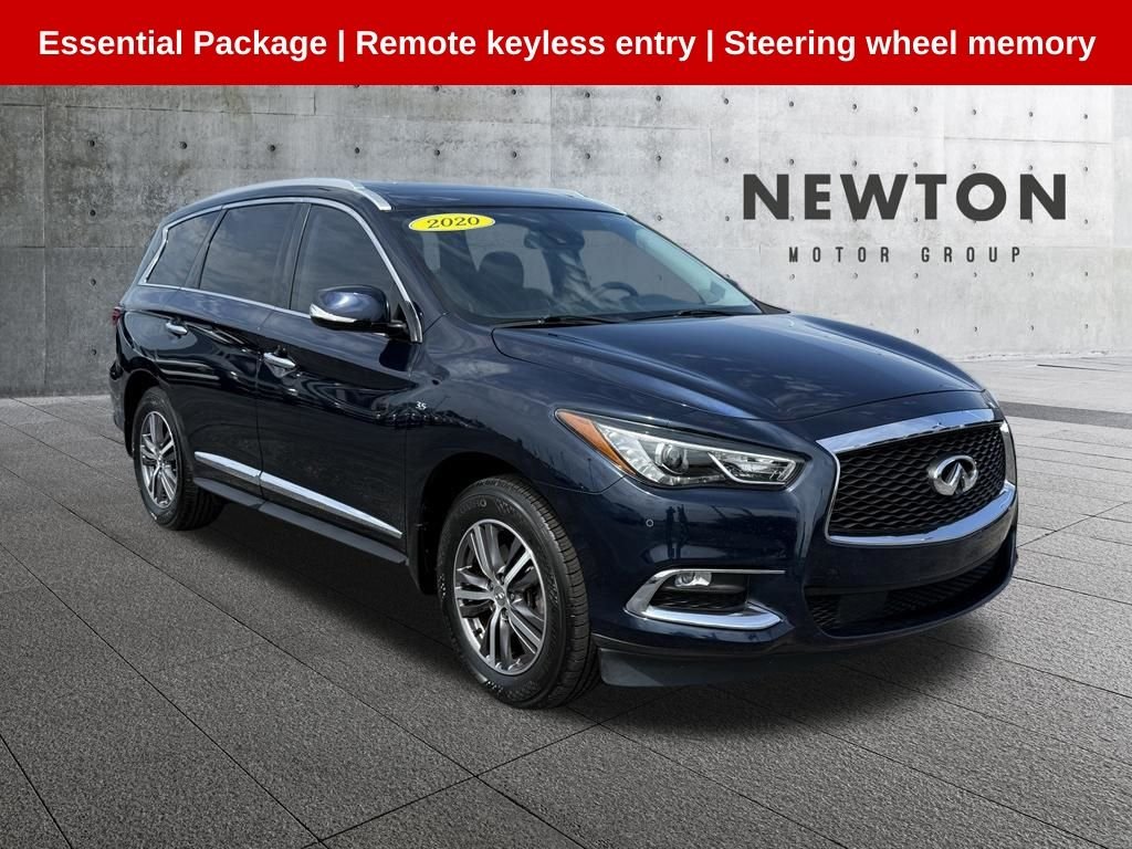 Used 2020 Blue INFINITI LUXE image 1