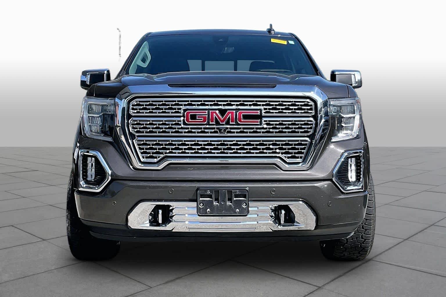 Certified Used 2019 Smokey Quartz Metallic GMC Denali image 4