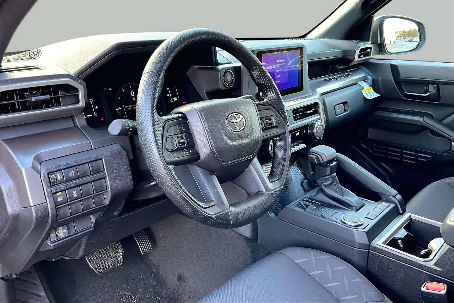 2026 Toyota Tacoma SR5 - Photo 8
